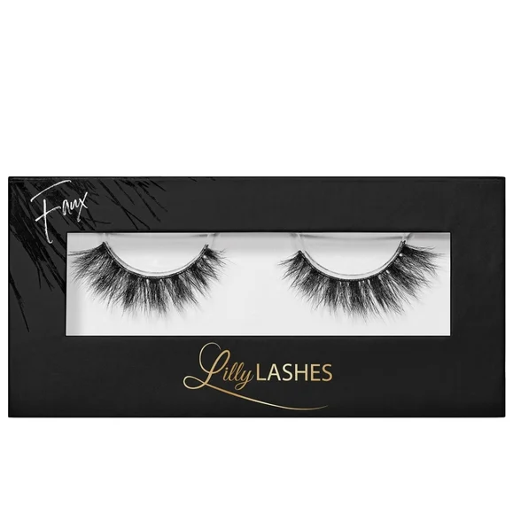 Lilly Lashes - Picture 10 of 16
